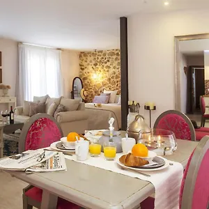Total (adults Only) Appartement